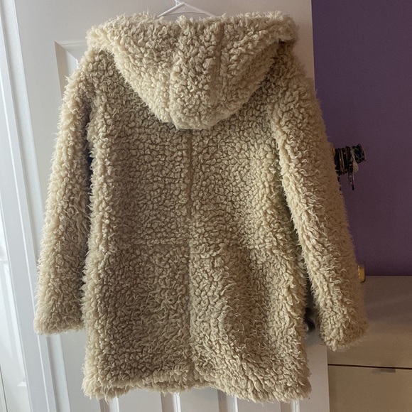 Fuzzy Jacket - Picture 4 of 4